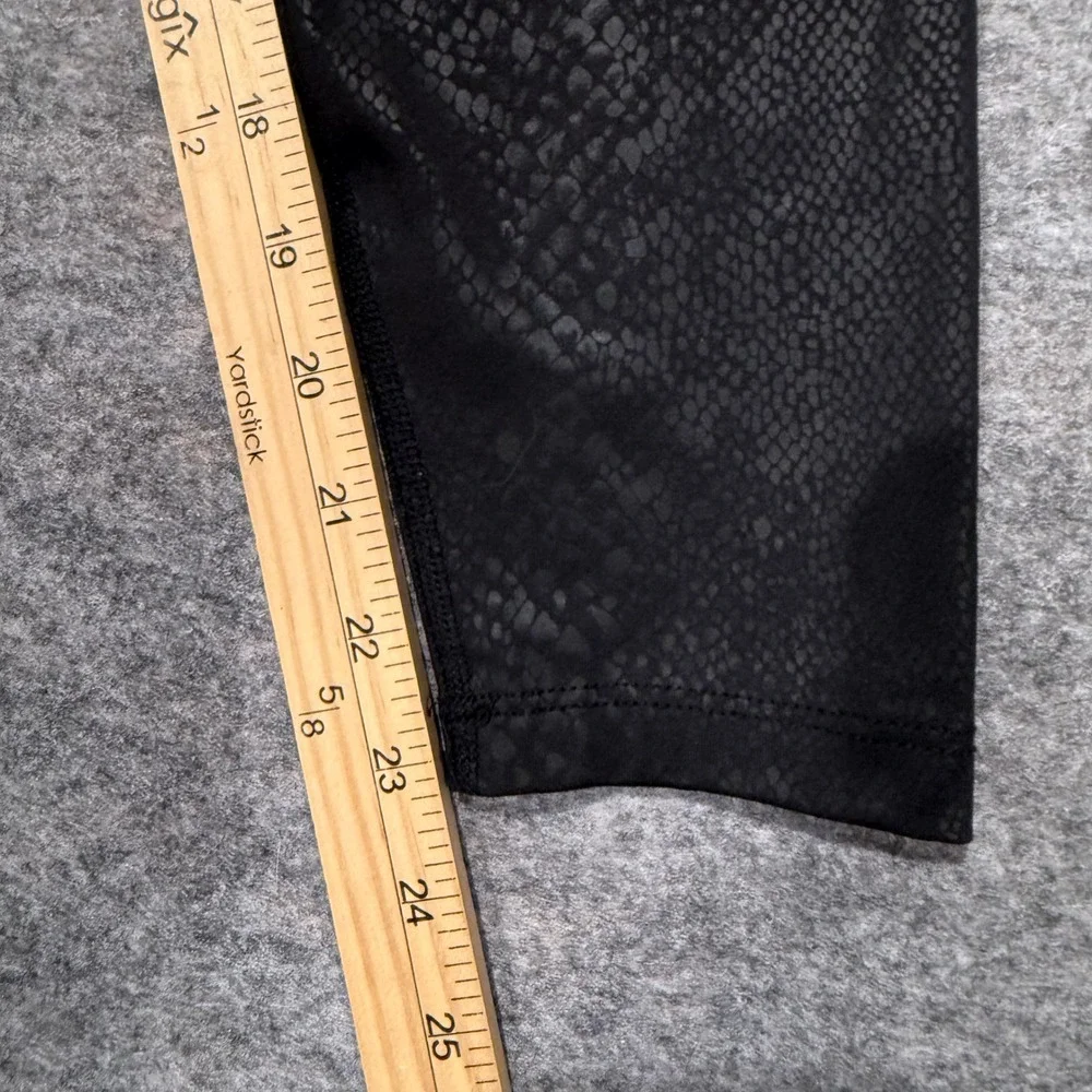 Beyond Yoga Snakeskin Foil High Waisted Leggings Womens M Black Shimmer Shiny